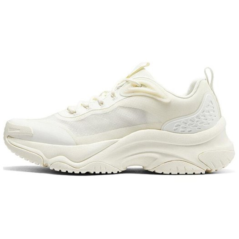 Skechers Street