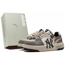MLB CNY