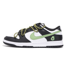 Nike Dunk Low Retro