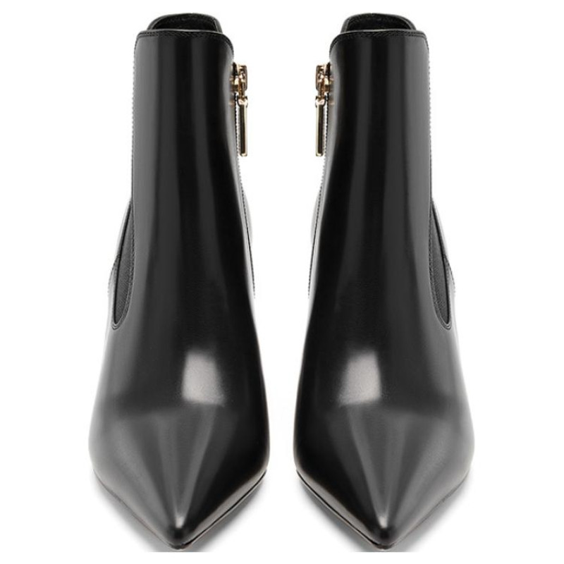 NINE WEST