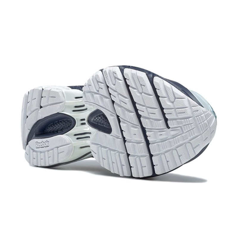 Reebok Road Modern Premier