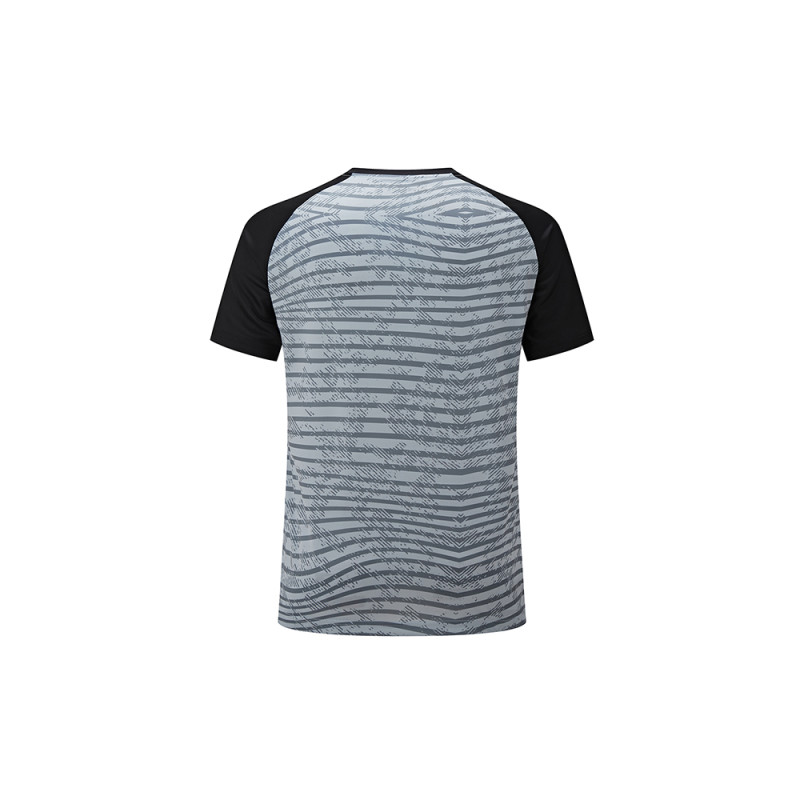 Under Armour Logo T