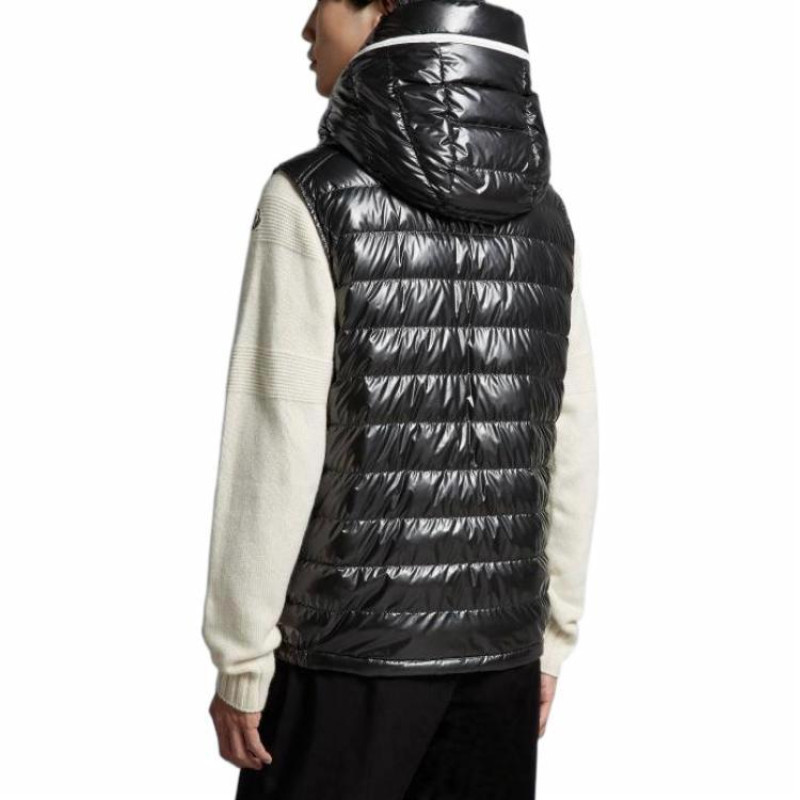 Moncler SS23 Logo