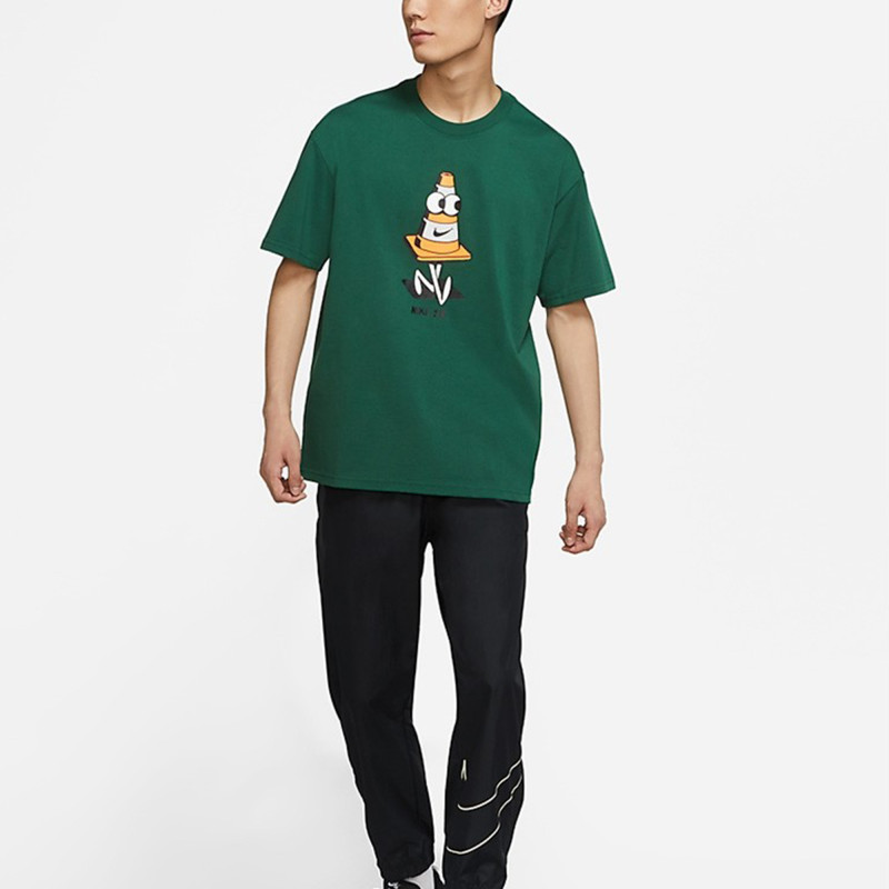 Nike SB T
