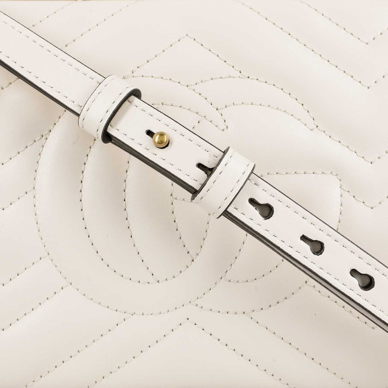 GUCCI GG Marmont Logo