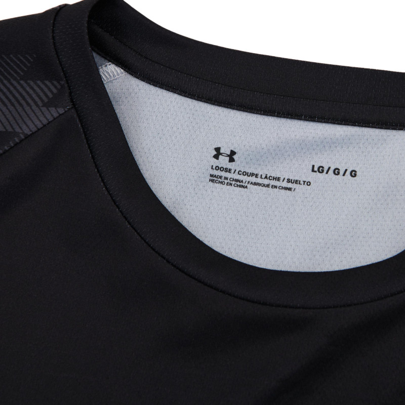 Under Armour T