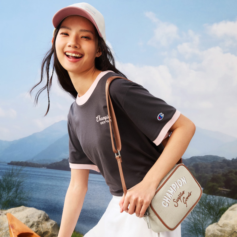 Champion Champ Camera Bag Logo