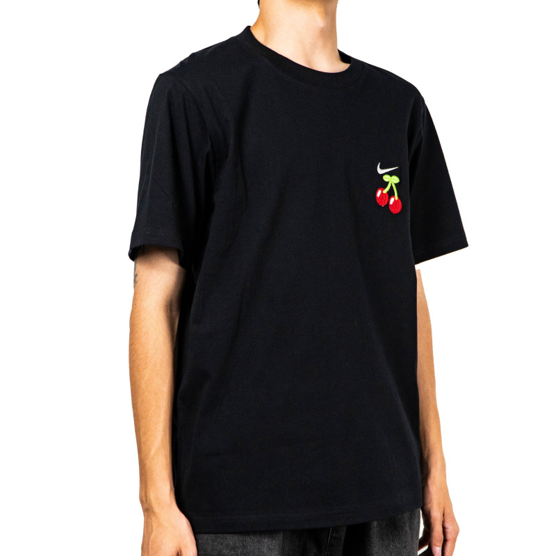 Nike T