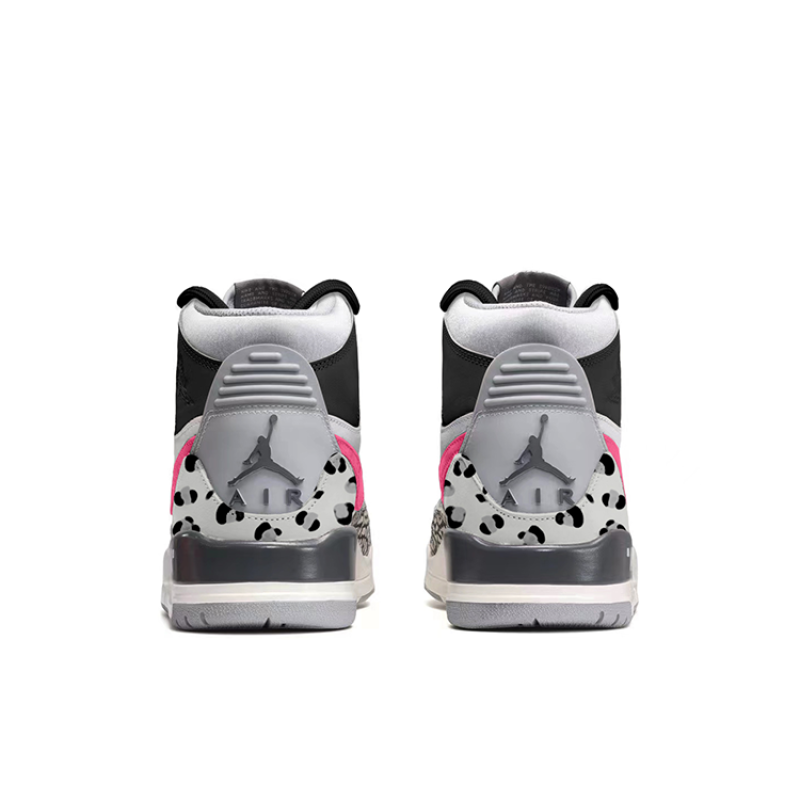 Jordan Legacy 312 Y2K vibe