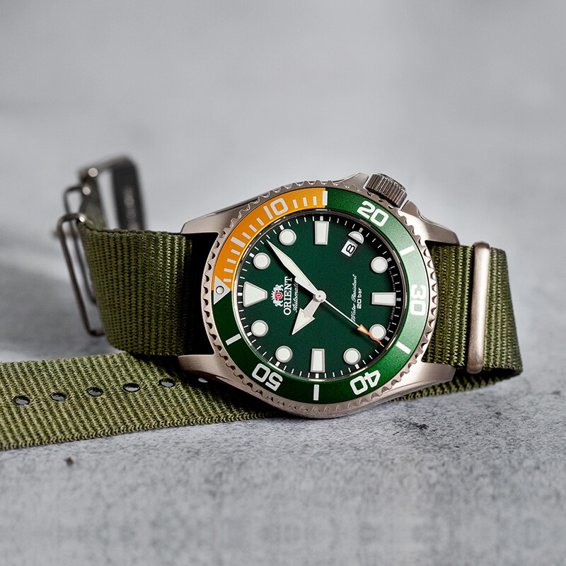 ORIENT 70 200 43.4mm RA-AC0K04E10