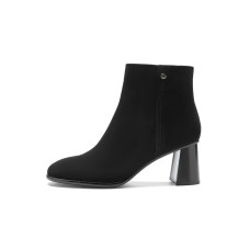 NINE WEST