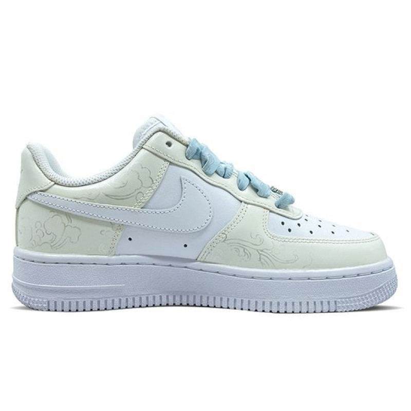 Nike Air Force 1 Low