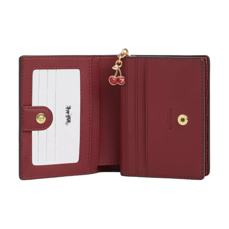 COACH Snap Wallet 10 Logo