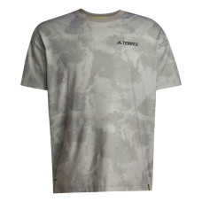 adidas x National Geographic DisneyAEROREADY UF T