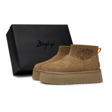 UGG 811 CNY