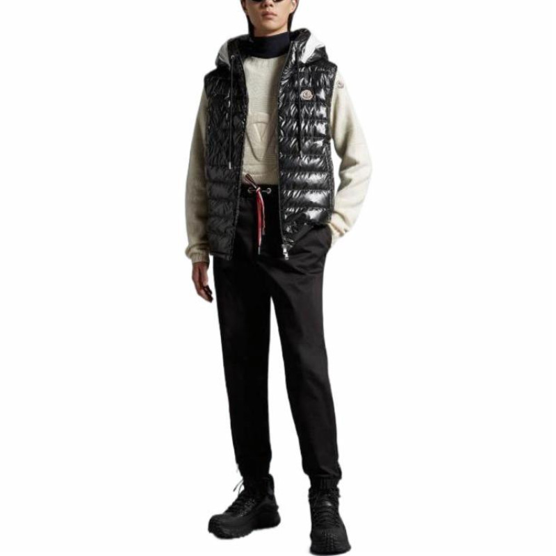 Moncler SS23 Logo