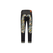 EVISU M