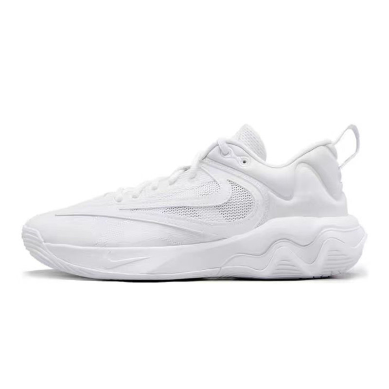 Nike Giannis Immortality