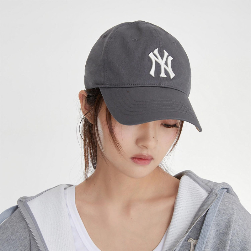 MLB