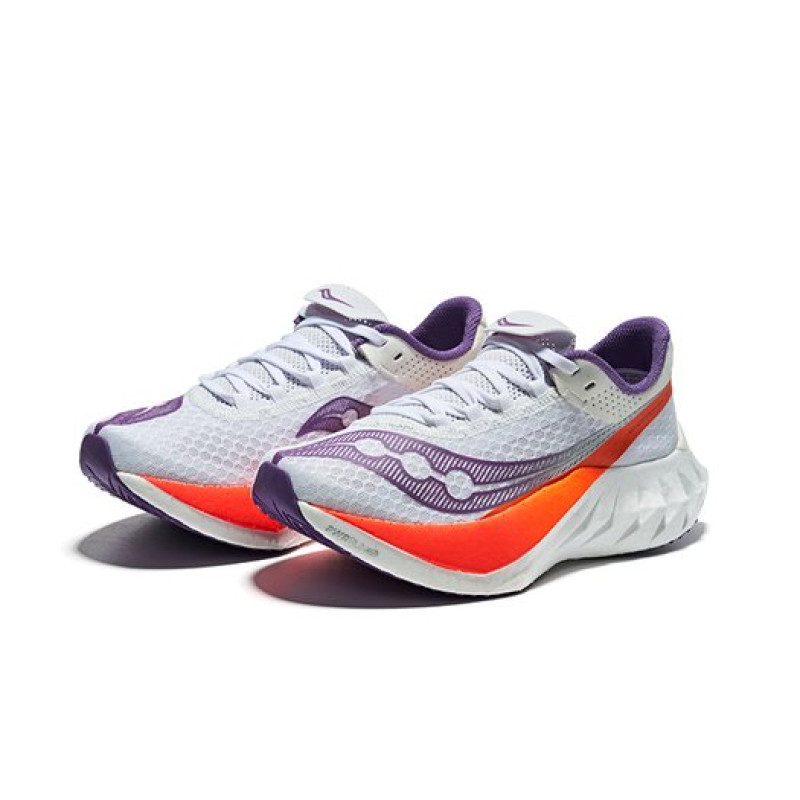 Saucony