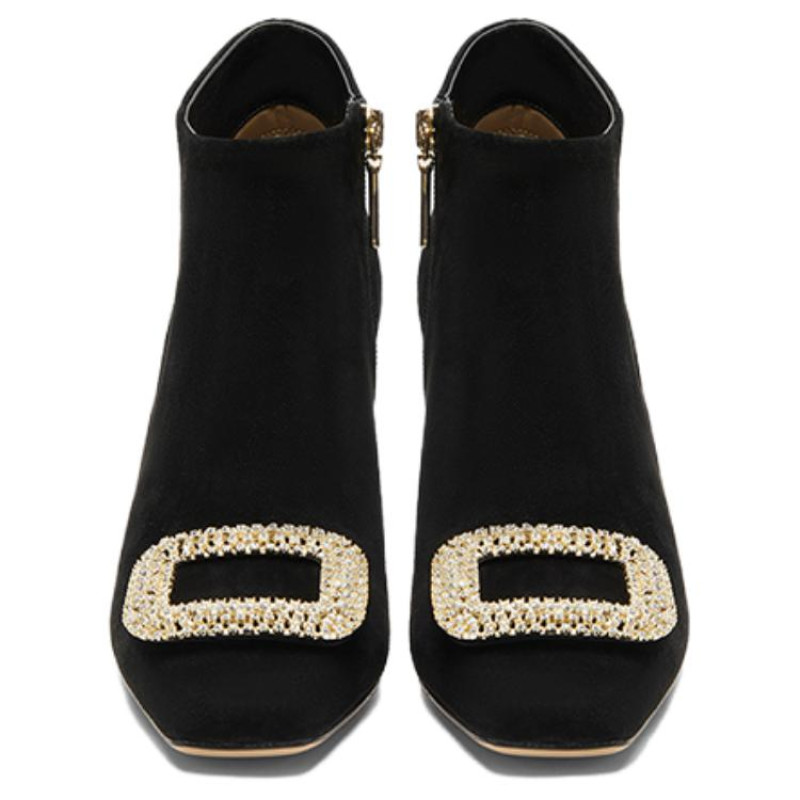 NINE WEST
