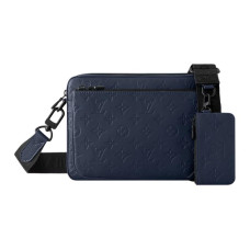 LOUIS VUITTON Trio Messenger