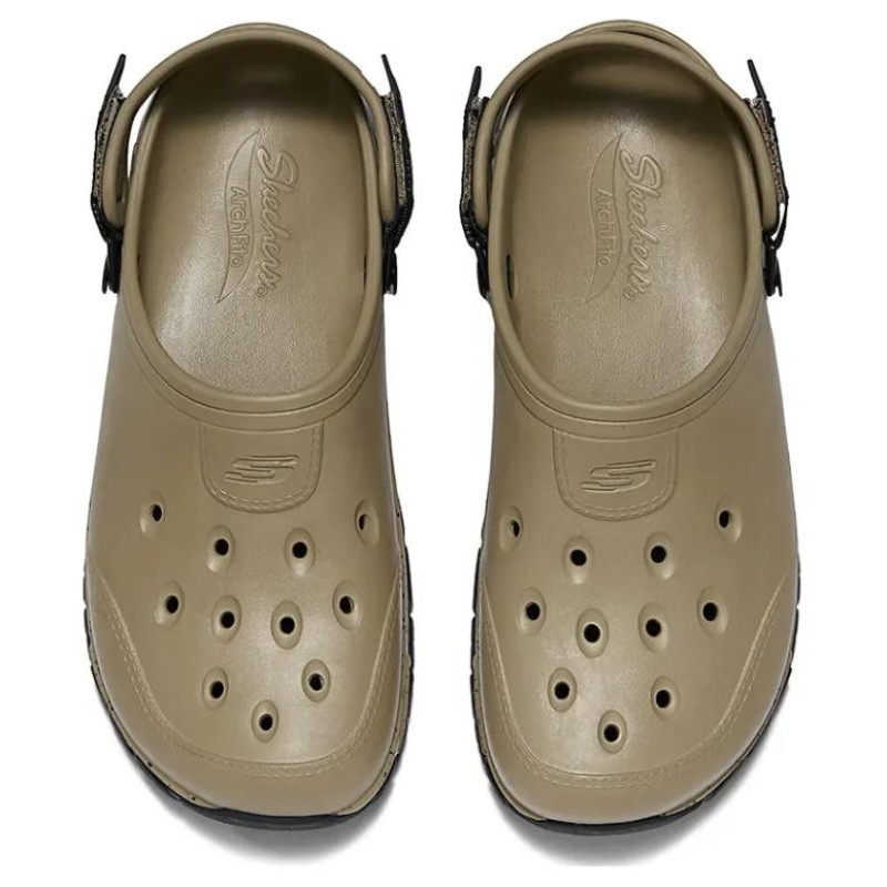 Skechers