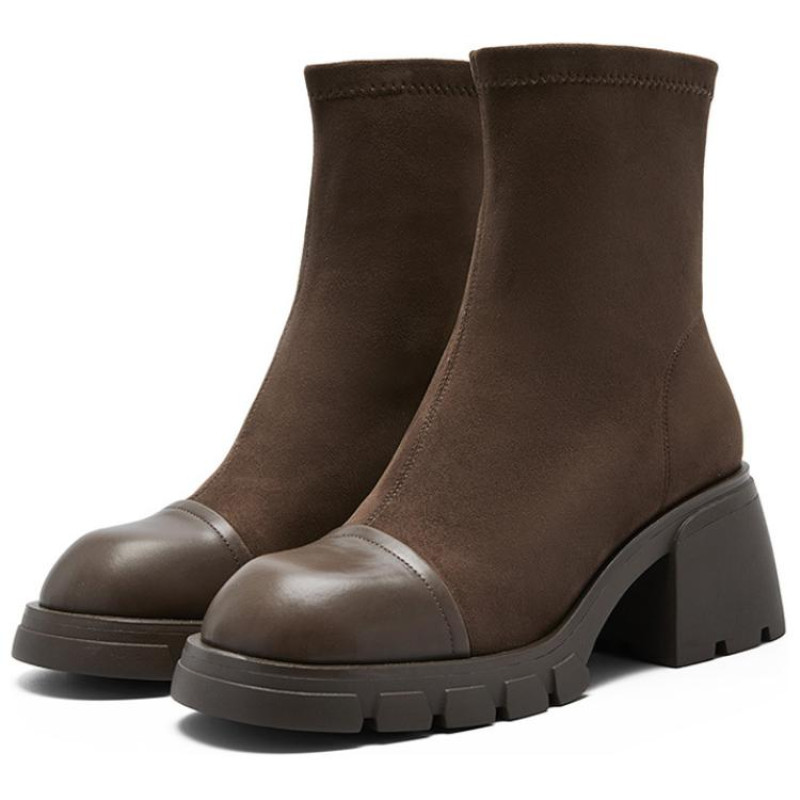NINE WEST