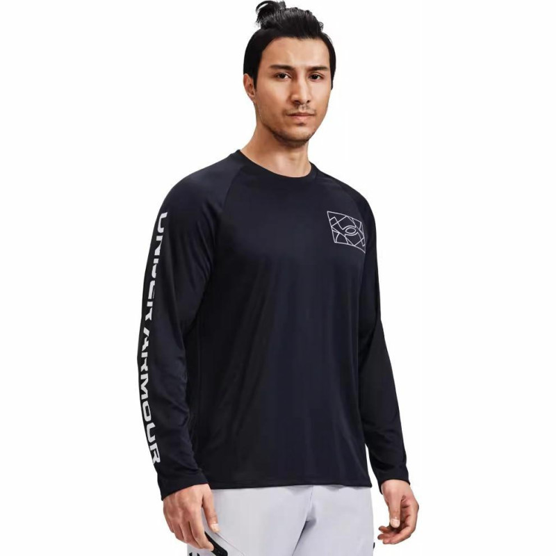 Under Armour T