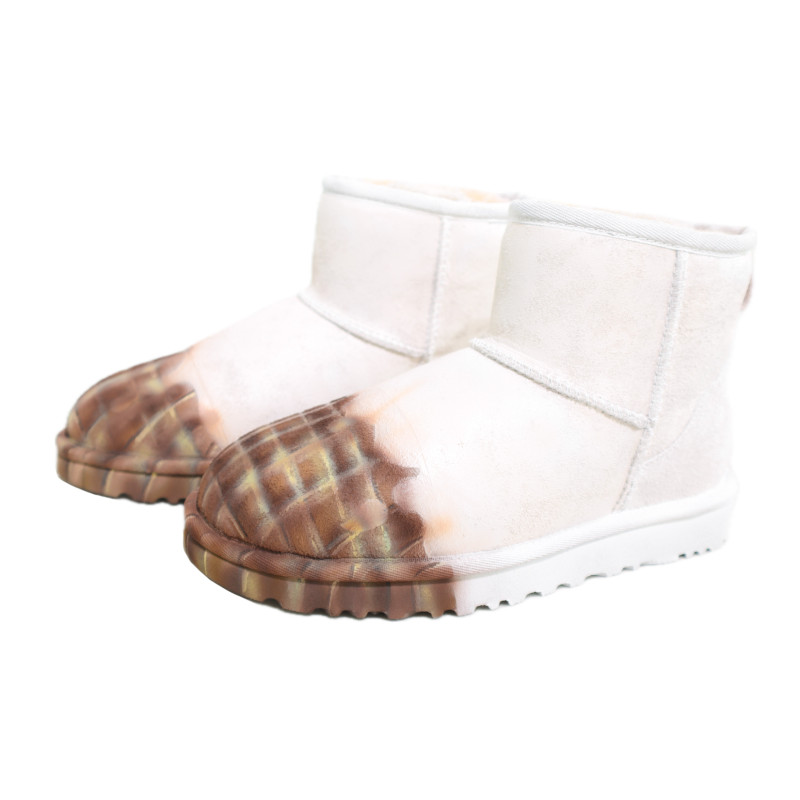 UGG CLASSIC MINI