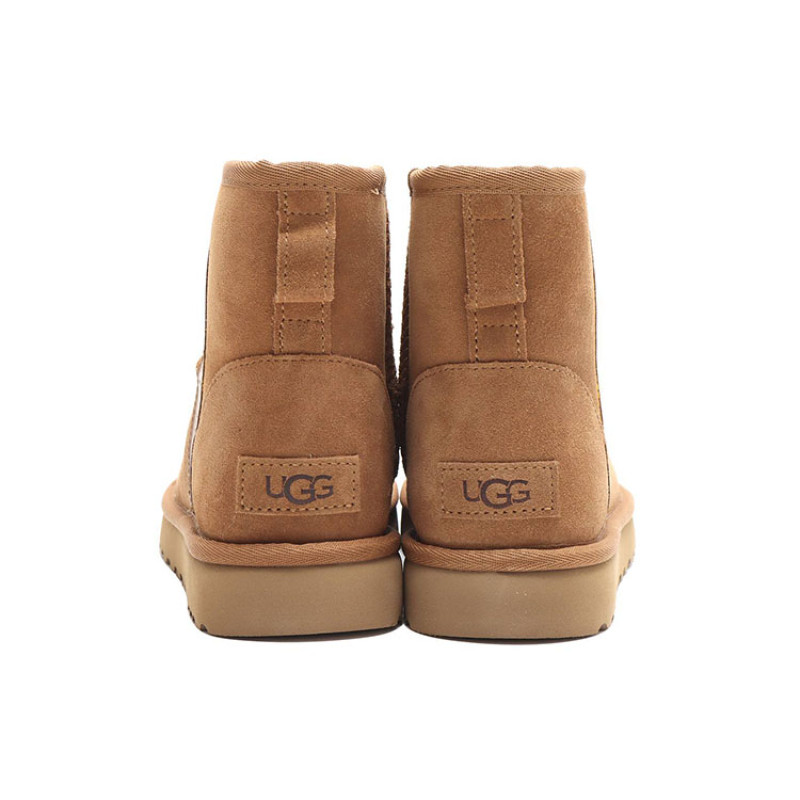 UGG