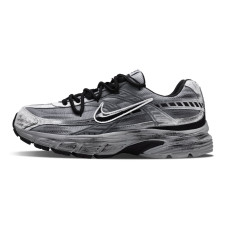 Nike Initiator