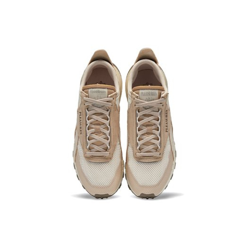 PLEASURES x Reebok Classic Leather
