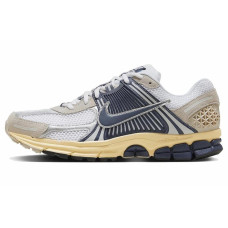 Nike Air Zoom Vomero 5