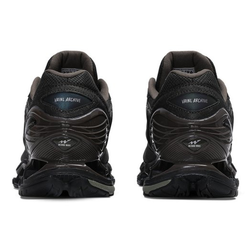 VAINL ARCHIVE x Mizuno Pro