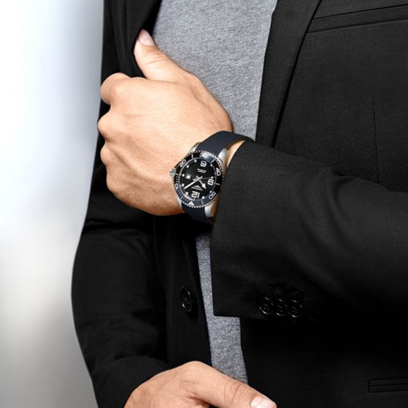 LONGINES 300 43mm L3.782.4.56.9