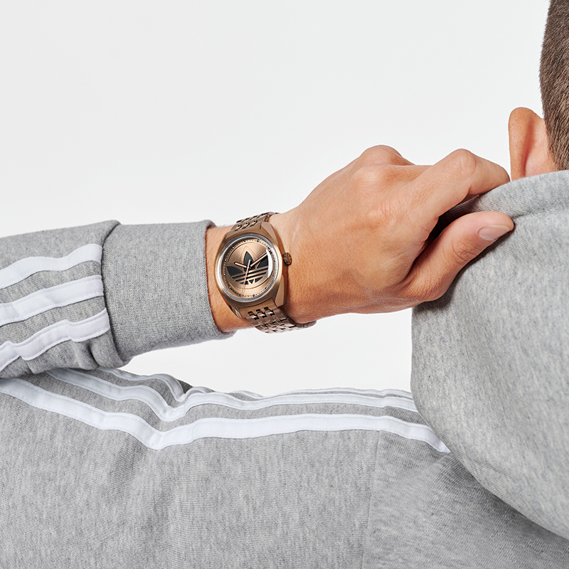 adidas originals 39mm 50 AOFH235102I