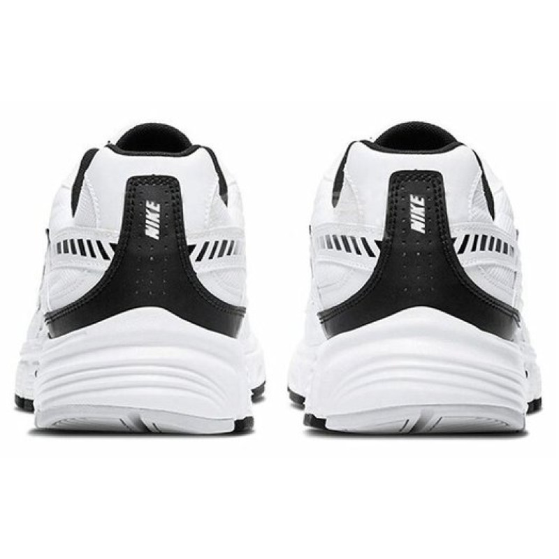 Nike Initiator