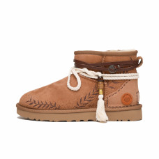UGG CLASSIC MINI