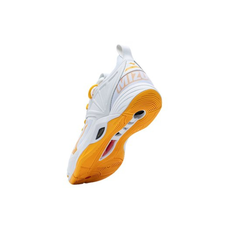 Mizuno Momentum wave 2