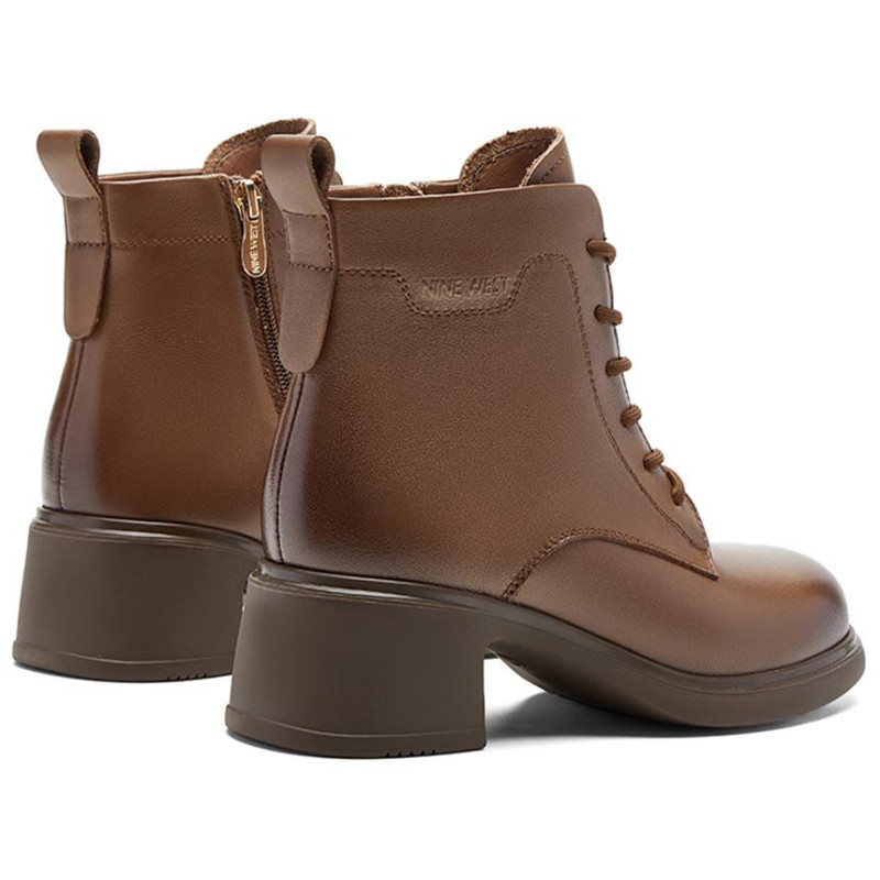 NINE WEST