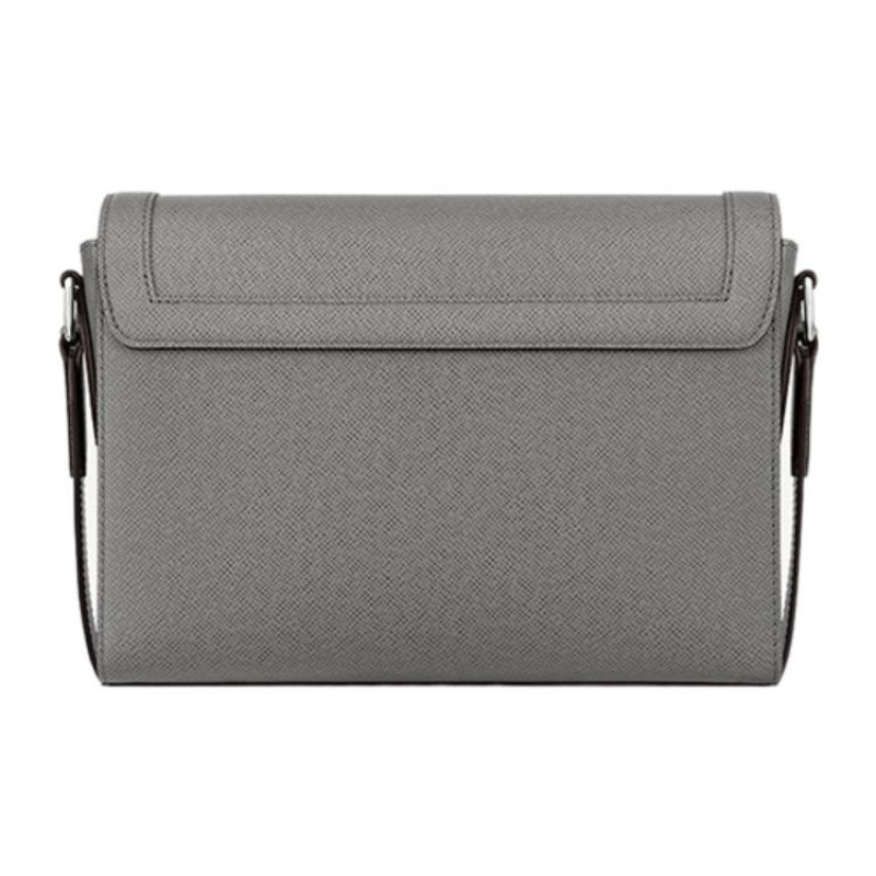 LOUIS VUITTON NEW FLAP