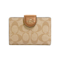 COACH Corner Zip 13