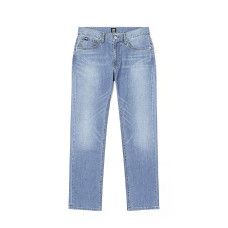 Lee SS25