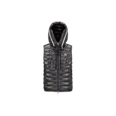 Moncler SS23 Logo