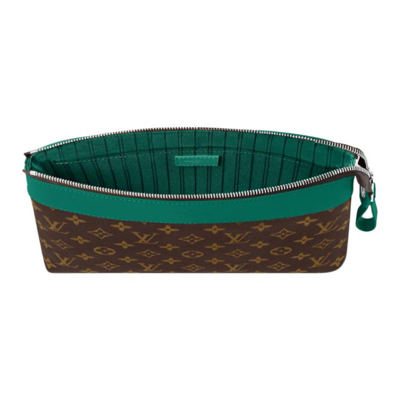 LOUIS VUITTON Pochette Voyage SOUPLE Logo