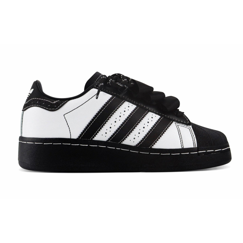 adidas originals SUPERSTAR XLG