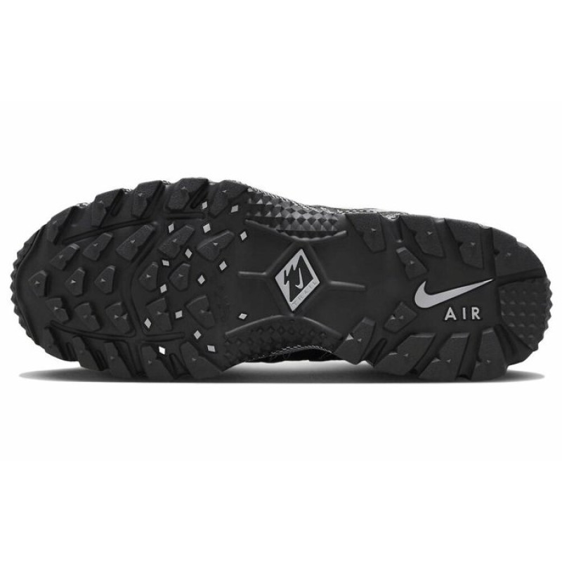 Nike Air Humara QS 