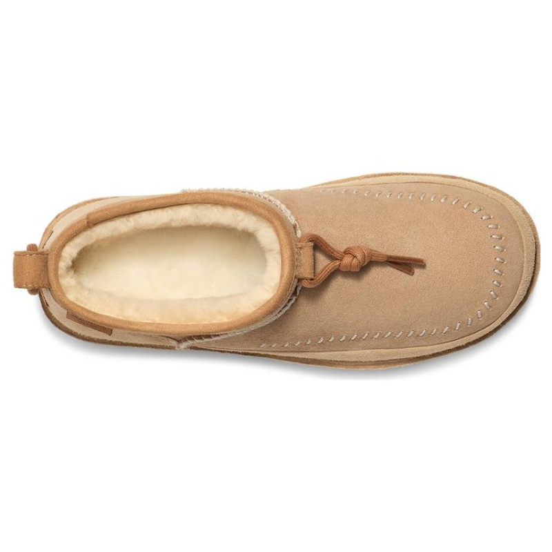 UGG