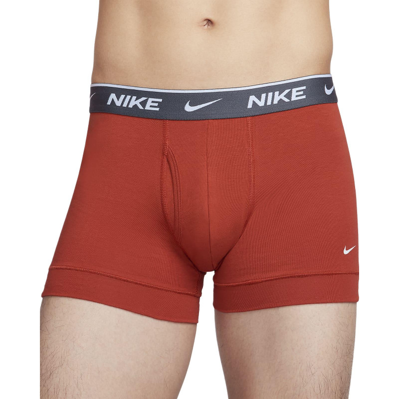 Nike 3